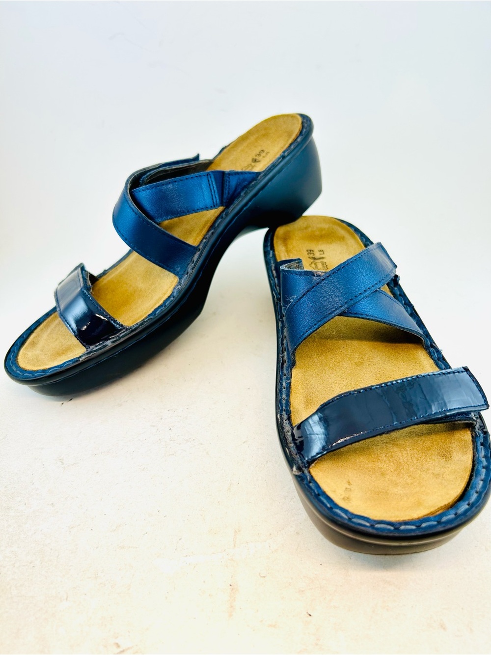 Naot Navy Metallic Blue Quito Adjustable Double Strap Low Heel Sandals 8 39
